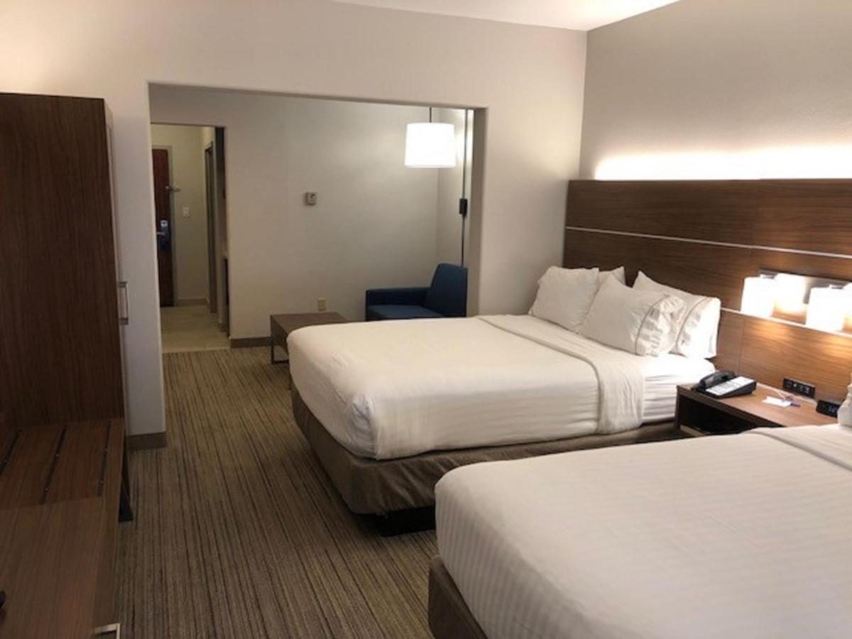 Holiday Inn Express Hotel & Suites Rio Grande City, An Ihg Hotel Zewnętrze zdjęcie